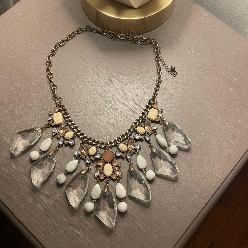 Elegant Gold and White Statement Necklace